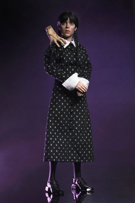 Wednesday Figura Wednesday (Classic Dress) 20 cm