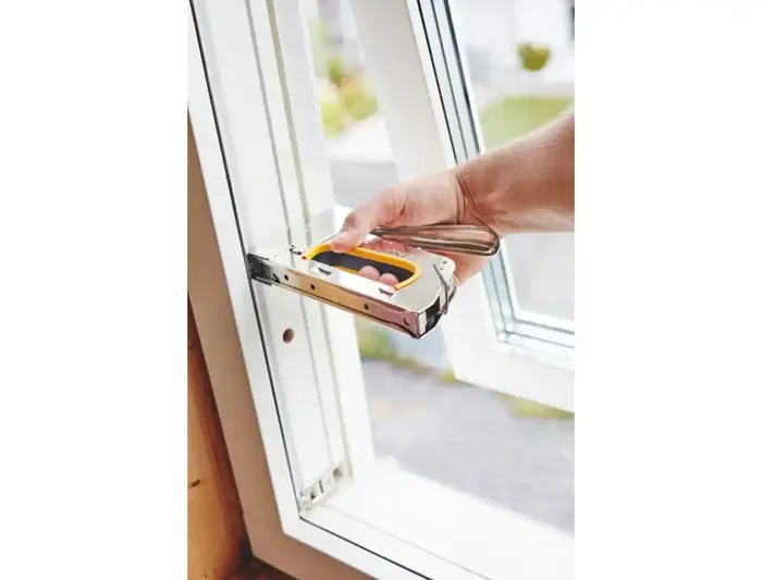 Rapid Clavadora R36 Cromada Usa Grapas N 36