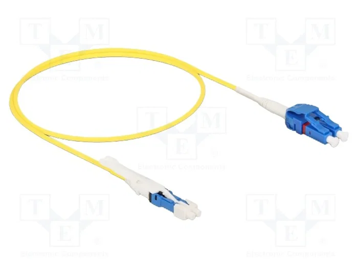 DeLOCK Cable de fibra óptica CS a LC Duplex UPC Singlemode OS2 0,5 m DeLOCK Cable de fibra óptica CS a LC Duplex UPC Singlemode OS2 0,5 m