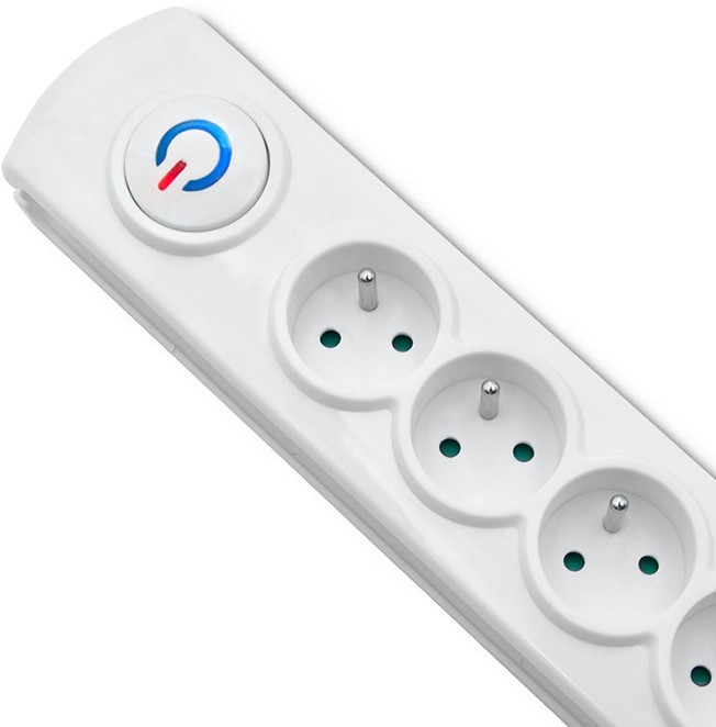 Qoltec Regleta de protección con 8 tomas, 1,5m, blanca