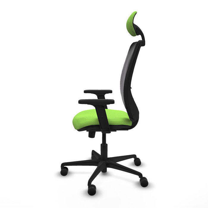 Silla de oficina Zulema con mecanismo Sincro tapizada con Tela color Pistacho y malla color Negro. Equipada con lumbar 1D, Brazos 2D, Cabecero Fijo y Ruedas 65mm nailon