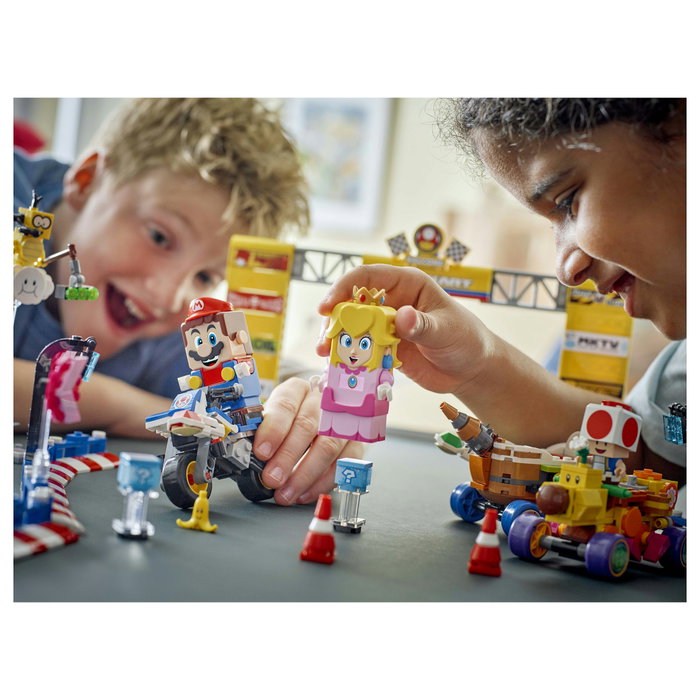 LEGO Super Mario Mario Kart: Bebé Peach y Grand Prix (72036) LEGO Super Mario Mario Kart: Bebé Peach y Grand Prix (72036)
