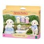 Sylvanian Families Familia Conejo Flora con 2 adultos, 3 trillizos y carrito
