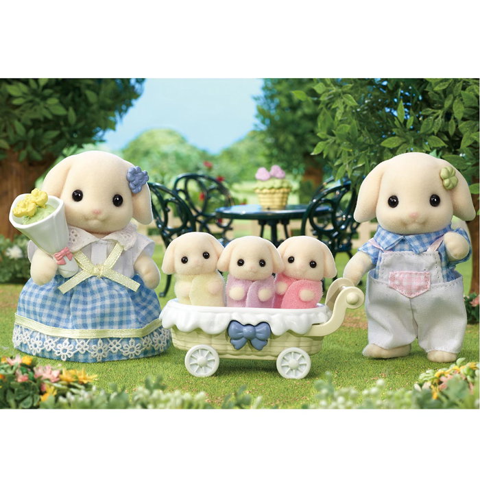 Sylvanian Families Familia Conejo Flora con 2 adultos, 3 trillizos y carrito