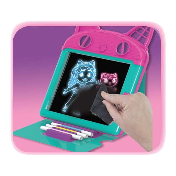 Cefa Pizarra Mágica La Casa de Muñecas de Gabby con Luces de Colores y Accesorios, 3 Marcadores Borrables y 8 Plantillas