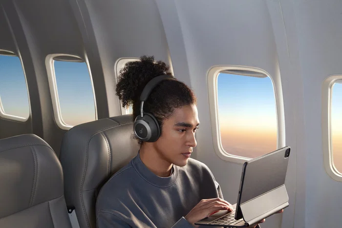 Soundcore Space One Pro Auriculares Inalámbricos Diadema Bluetooth Negro con Cancelación Activa de Ruido (ANC) para Llamadas y Música