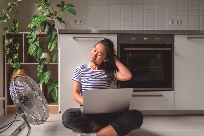 BLAUPUNKT Ventilador Industrial de Pie Cromado, 45 cm de Diámetro y 110 W de Potencia para Suelo