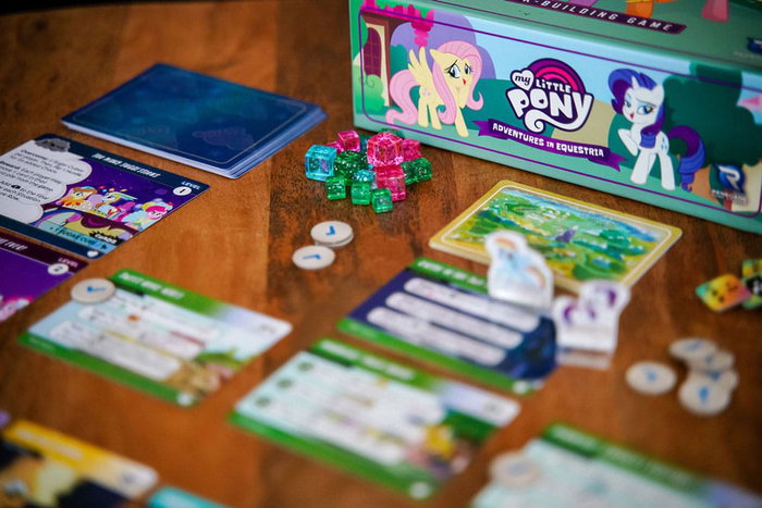 My Little Pony Juego de cartas Deck-Building Adventures in Equestria *Edición Inglés*