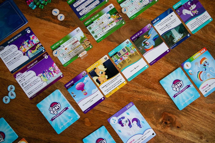 My Little Pony Juego de cartas Deck-Building Adventures in Equestria *Edición Inglés*