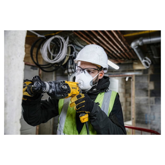 DeWALT D25133K Kombihammer SDS-Plus Profesional 800W, Perforación Máx. 26mm en Hormigón, 1500 RPM, 5500 ppm, 2.6 kg