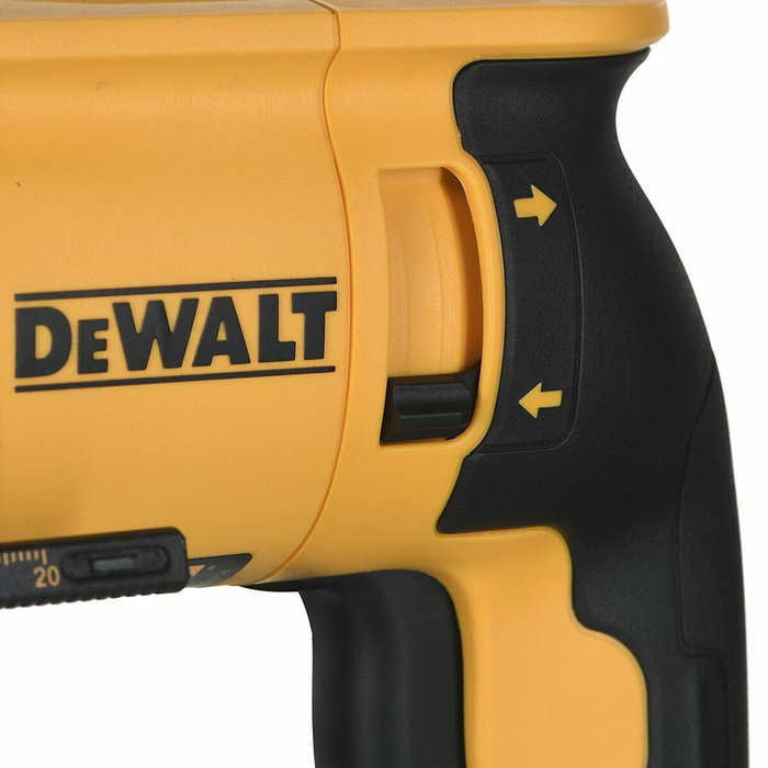 DEWALT D25133K Martillo percutor combinado SDS Plus 800W