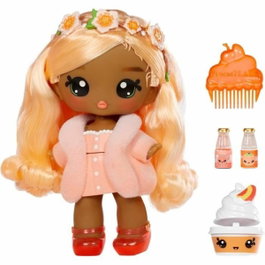 Yummiland Muñeca Pia de 25 cm con mascota y bálsamo labial