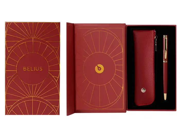 Belius Pluma y estuche Soiree color Art Deco granate y dorado con tinta azul Belius Pluma y estuche Soiree color Art Deco granate y dorado con tinta azul