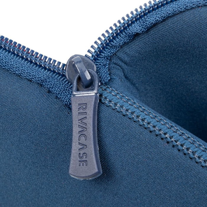 Rivacase 5226BL - Funda antishock neopreno para portátil de 15.6 pulgadas (39.6 cm), diseño delgado vertical, color azul