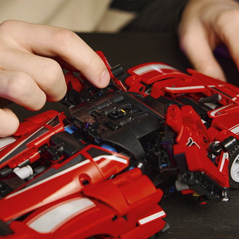 Lego Technic Ferrari FXX K 42212