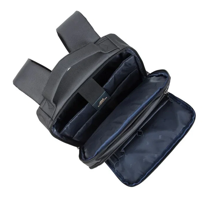 Rivacase 8262 Mochila Portátil 39.6 cm (15.6") Negra, Poliéster, Compartimento para Tablet, A prueba de salpicaduras, Correa para equipaje