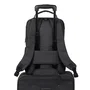 Rivacase 8262 Mochila Portátil 39.6 cm (15.6") Negra, Poliéster, Compartimento para Tablet, A prueba de salpicaduras, Correa para equipaje