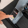 InnovaGoods Velora 3000 Pedaleador Eléctrico Asistido con Esterilla y Mando