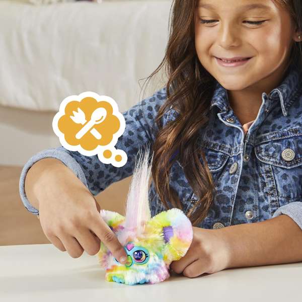 Hasbro Furby Furblets Chee-Chee - Figura Juguete Interactivo Electrónico de Colección para Niños con Sonidos en Idioma Furbish, Clip de Llavero, Incluye Pilas