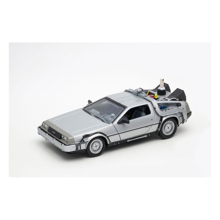 Regreso al Futuro II Réplica Coce 1/24 ´81 DeLorean LK Coupe Fly Wheel