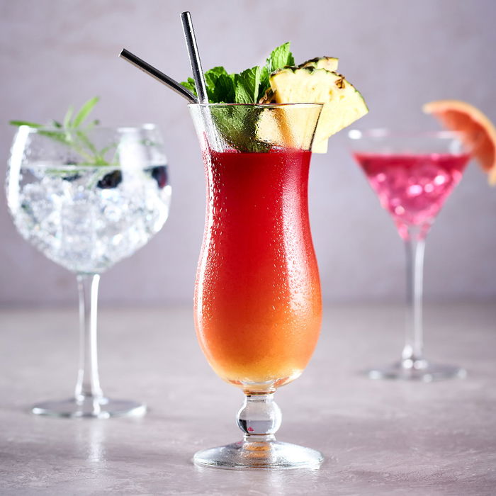 Day Juego de 6 Piezas Copas Coctelería: 2 Ginebra 640ml, 2 Martini 175ml, 2 Huracán 440ml