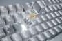 Razer Pro Type Ultra (RZ03-04110100-R3M1) Teclado Inalámbrico y Cable, Interruptor Mecánico, QWERTY, Inglés EE.UU., Plata/Blanco