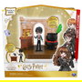 Spin Master Wizarding World Harry Potter Hogwarts Aula de Pociones, Set con Figura Exclusiva Harry Potter de 8 cm y 3 Accesorios - 6061847 - Juguete para Niños de 5 Años o Más