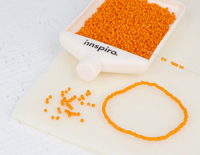 Innspiro Rocalla de vidrio redonda opaco naranja 2,3mm 500g
