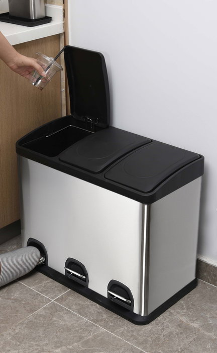 Confortime Cubo Reciclaje con Pedal 3x15 Litros 60 x 36 x 47.5 cm Confortime Cubo Reciclaje con Pedal 3x15 Litros 60 x 36 x 47.5 cm