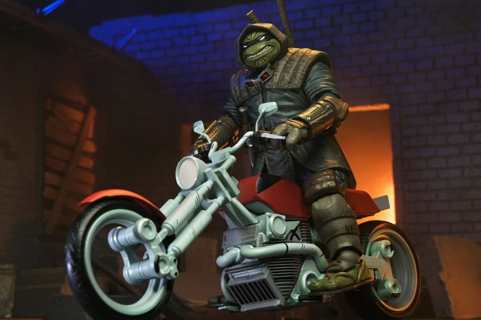 Tortugas Ninja (The Last Ronin The Lost Years) Figura Casey Marie with Last Ronin Motorcycle 18 cm