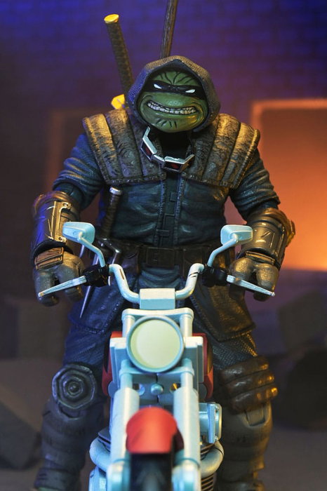 Tortugas Ninja (The Last Ronin The Lost Years) Figura Casey Marie with Last Ronin Motorcycle 18 cm