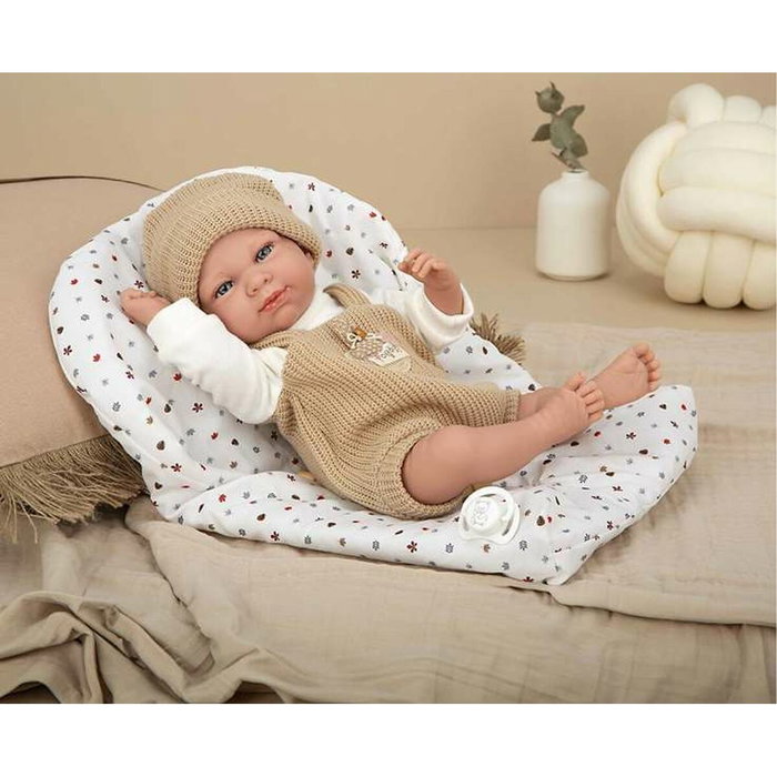 Muñecas Arias Elegance Cris Beige con saco de dormir Muñecas Arias Elegance Cris Beige con saco de dormir