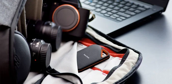 SanDisk Extreme PRO Portable SSD externo 2TB USB-C 3.2 Gen 2 - NVMe, lectura/escritura 2000 MB/s, hardware encryption, negro, resistente