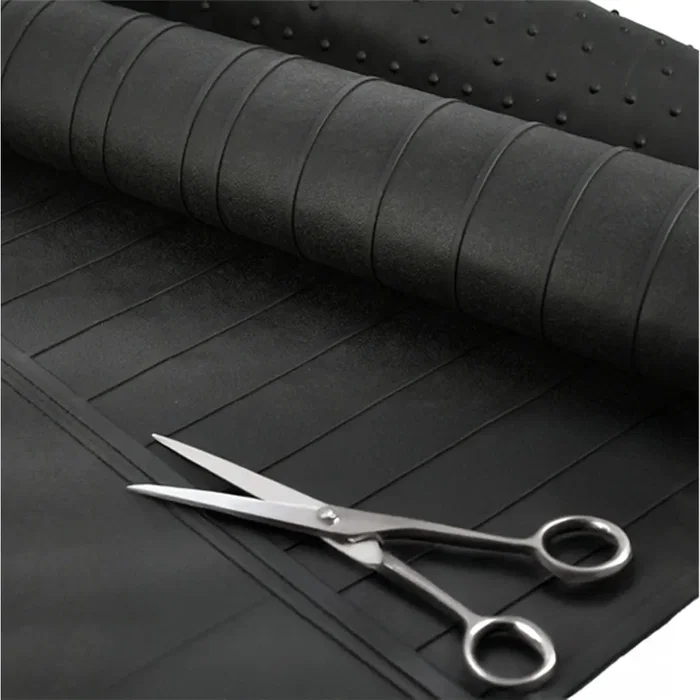 Xl Cover Alfombrilla para Maletero XLC3221321653028 Talla M (80 x 100 cm) PVC Impermeable Resistente al Agua Recortable