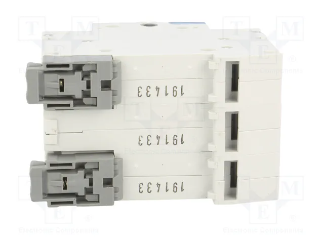 LEGRAND Interruptor de aislamiento FR300 de 3 polos 40A 400VAC LEGRAND Interruptor de aislamiento FR300 de 3 polos 40A 400VAC