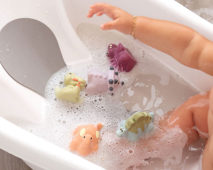 KioKids Set 5 Dinosaurios Antimoho para Baño Ecológicos 70% PVC 30% Trigo +4 Meses Juguetes Baño Bebé Multicolor