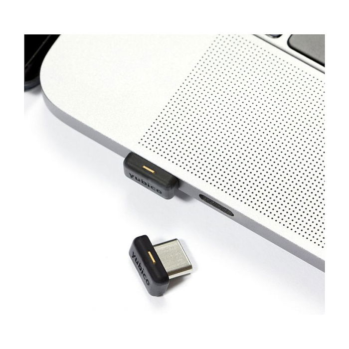 Yubico YubiKey 5C Nano FIPS Clave de Seguridad USB-C, FIPS 140-2, FIDO2, Windows, macOS, Chrome OS, Linux