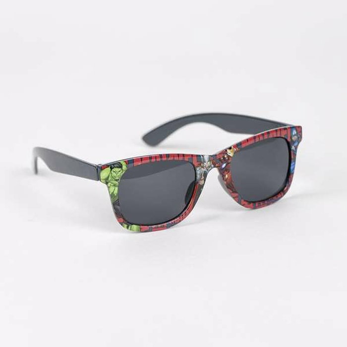 Cerdá Gorra 53 cm y gafas de sol infantiles Avengers Cerdá Gorra 53 cm y gafas de sol infantiles Avengers