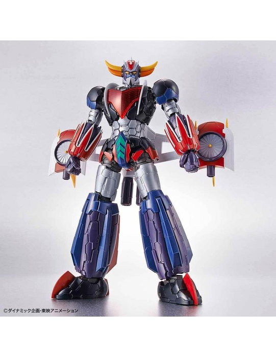 Bandai HG 1/144 Grendizer Infinitism Model Kit - Robot Articulado con Spazer, Harkens y Efectos Crusher Punch - Maqueta de Montaje High Grade