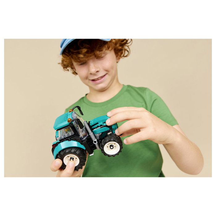 LEGO City Tractor 60498 - Set de construcción de 204 piezas
