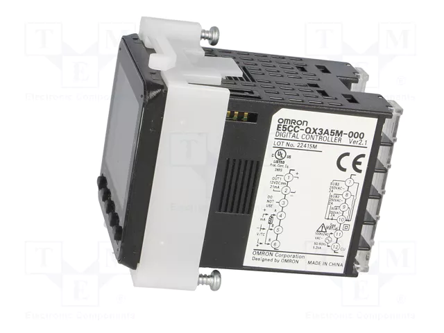 OMRON E5CC-QX3A5M-000 Regulador de Temperatura