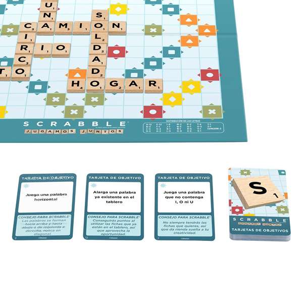 Mattel Scrabble Core Wood Juego Clásico de Palabras Cruzadas Edad Mínima Recomendada: 10 años