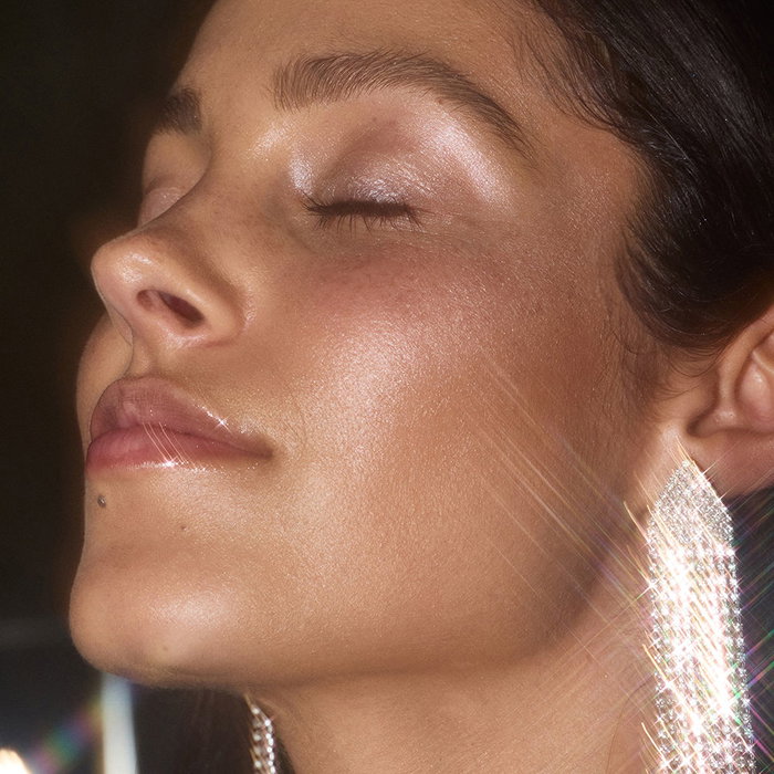 GOSH GLOW UP Iluminador en Crema #003-Starlight 14 ml - Brillo Perlado, Fácil de Aplicar, Vegano