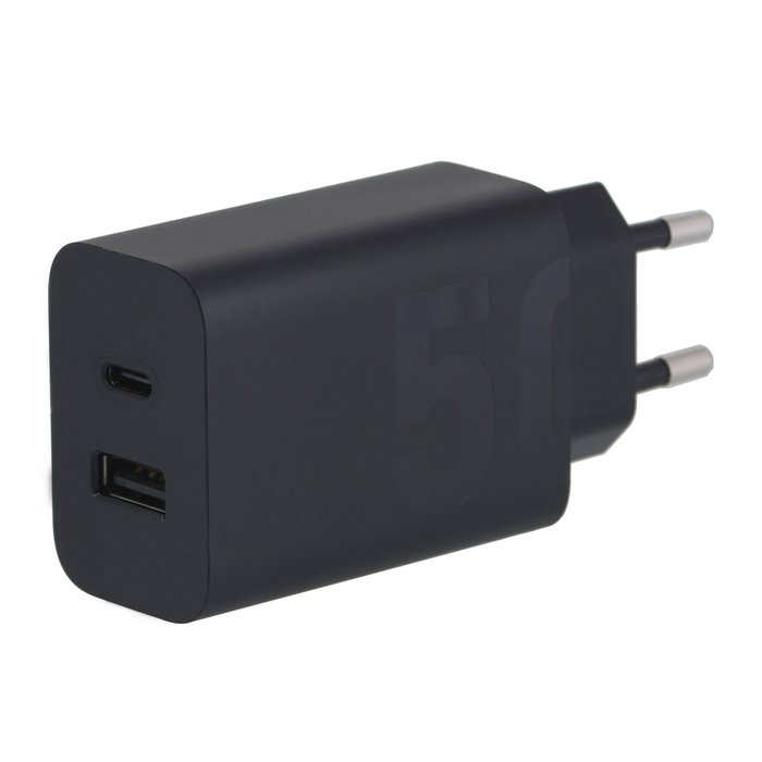 Motorola Cargador TurboPower 50W con Cable USB-C y Salidas Duales USB-C + USB-A, Negro
