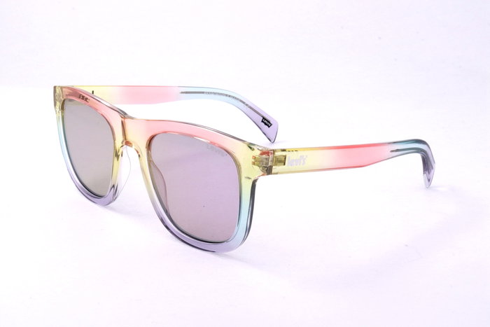 Levi'S LV-1023-S-F74 con cristal rosa y montura negra Levi'S LV-1023-S-F74 con cristal rosa y montura negra