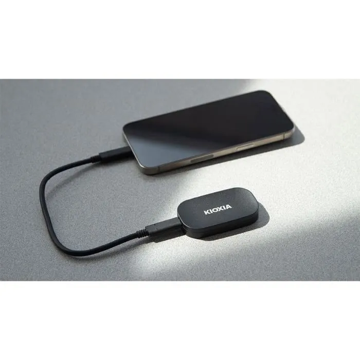 KIOXIA Exceria Plus G2 2 TB USB 3.2 Gen 2 KIOXIA Exceria Plus G2 2 TB USB 3.2 Gen 2