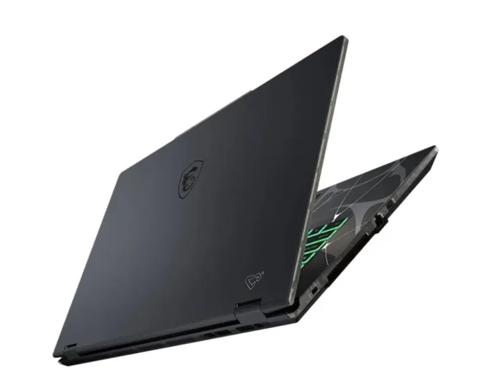 MSI Cyborg 17 B2RWFKG-066XPL con Intel Core 7 240H, 32GB RAM, 2TB SSD y NVIDIA RTX 5060