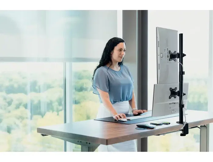 Kensington Brazo vertical para dos monitores K53802WW Kensington Brazo vertical para dos monitores K53802WW