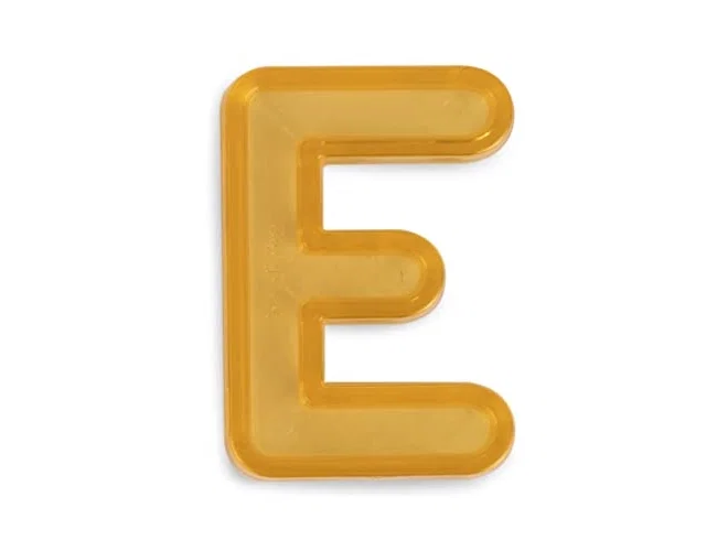 Miniland Letras Mayúsculas Translúcidas 76 pz. de Varios Colores