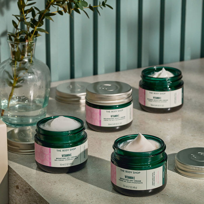 The Body Shop Crema Facial Hidratante con Vitamina E y Aceite de Frambuesa 50 ml The Body Shop Crema Facial Hidratante con Vitamina E y Aceite de Frambuesa 50 ml